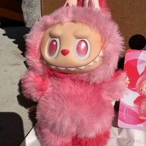 BIG INTO ENERGY LOVE LABUBU NEW IN BOX AUTHENTIC POP MART
